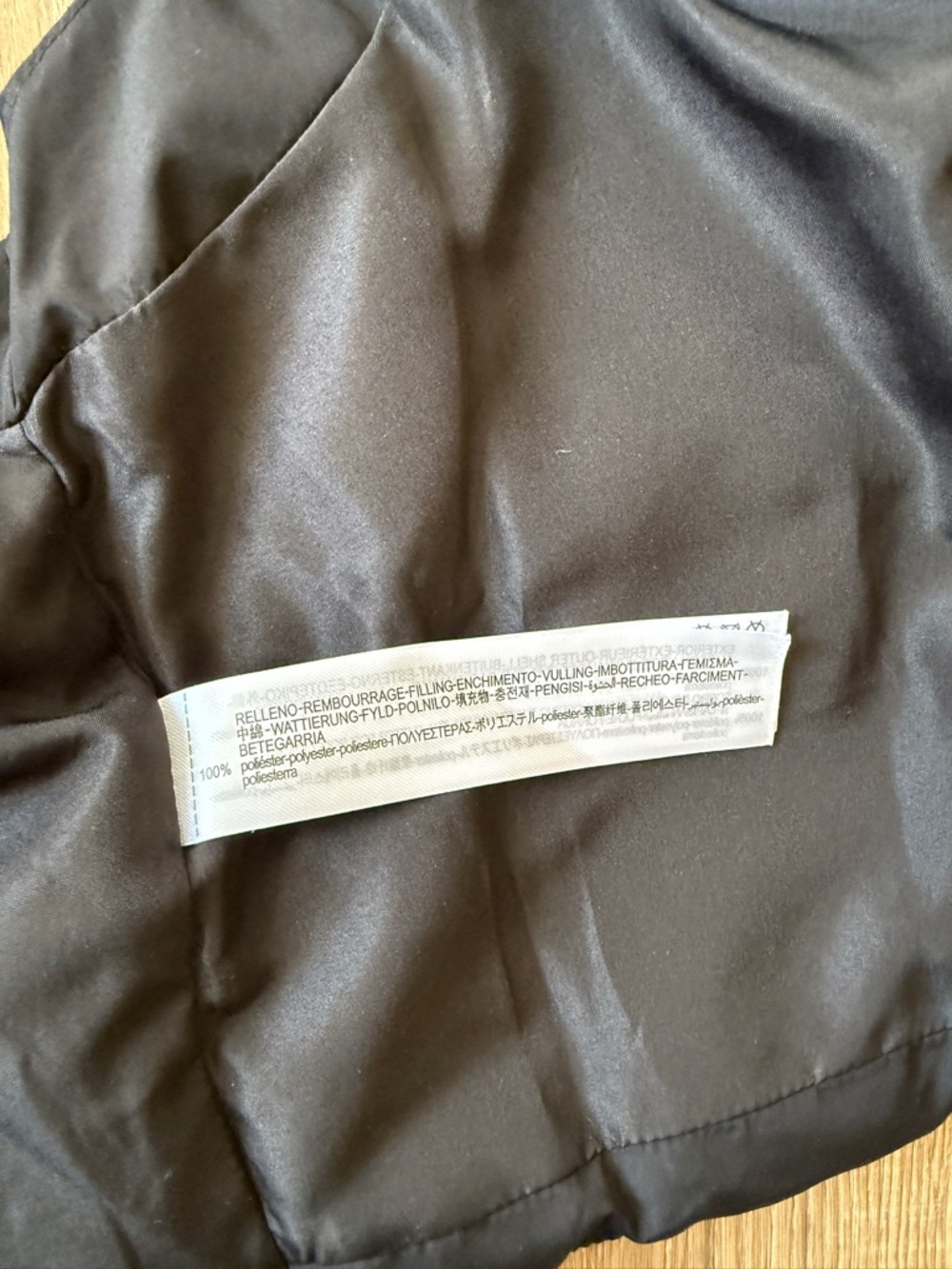 Zara Black Puffer Vest - SZ M - Picture 8 of 12